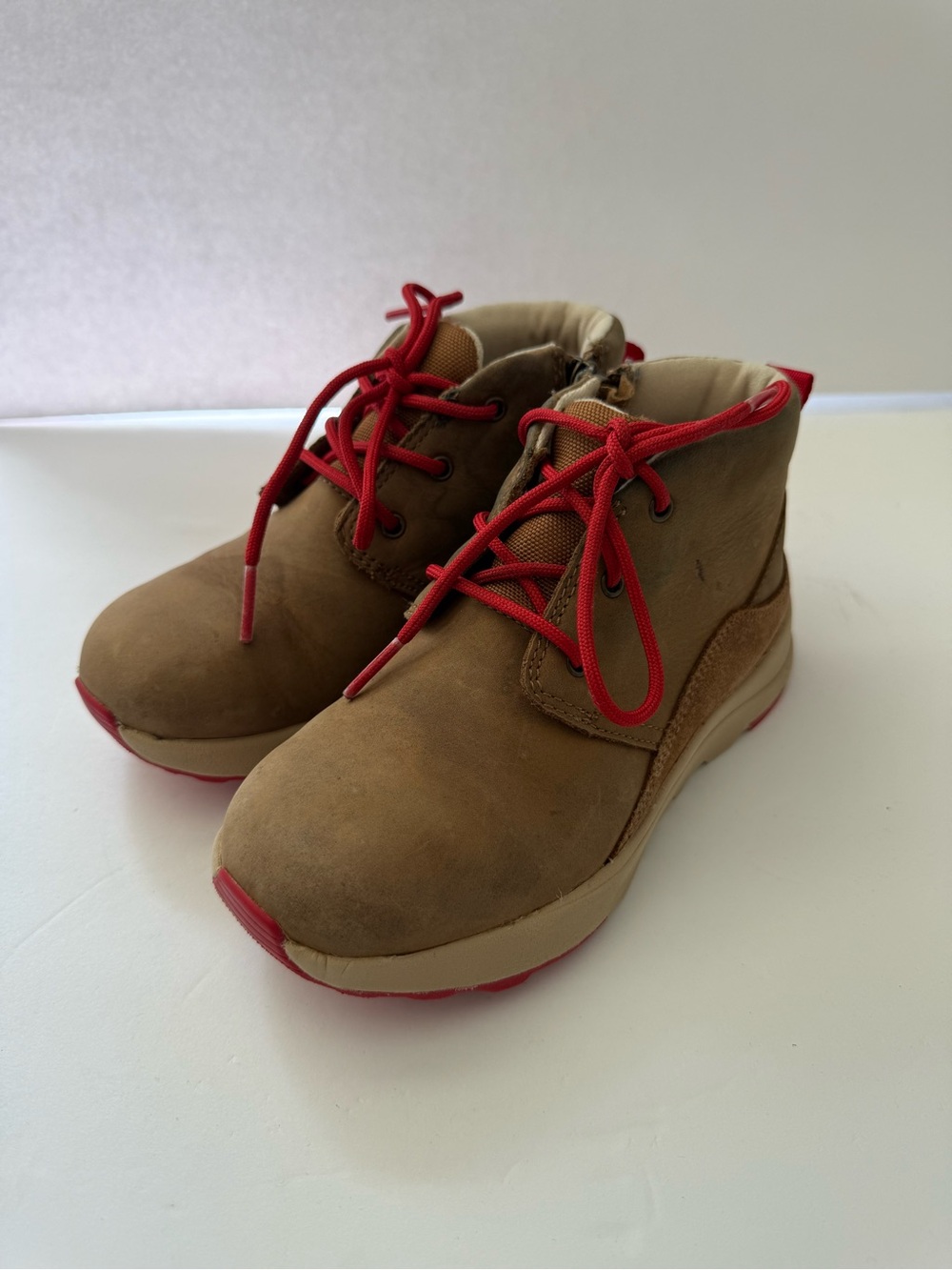 Ugg Toddler Boy Boots Size: 11